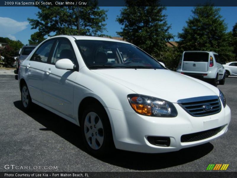 Clear White / Gray 2009 Kia Spectra EX Sedan