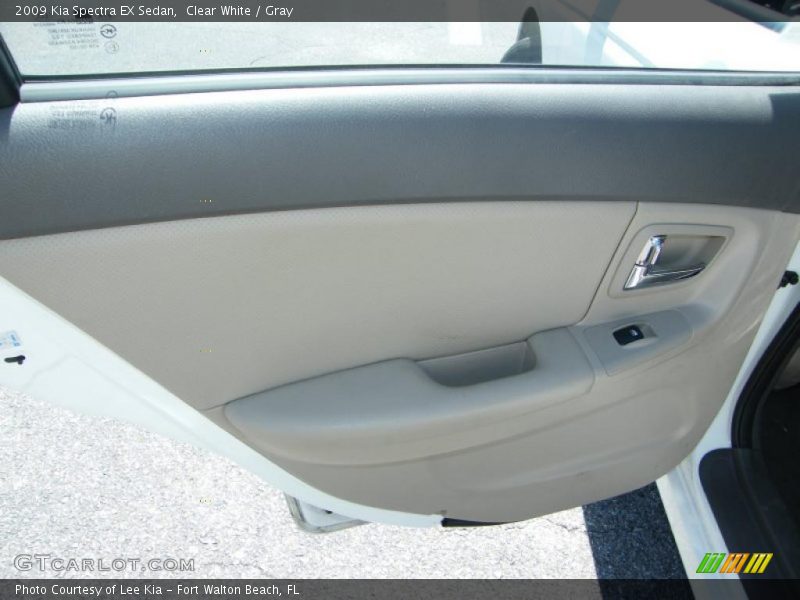Clear White / Gray 2009 Kia Spectra EX Sedan