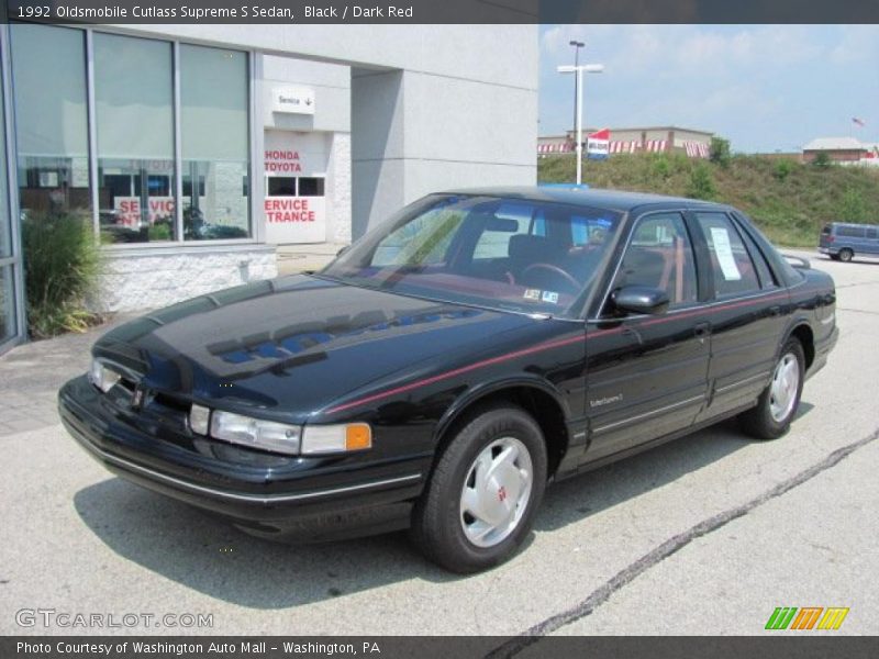 Black / Dark Red 1992 Oldsmobile Cutlass Supreme S Sedan