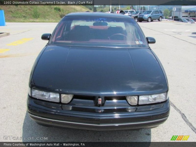 Black / Dark Red 1992 Oldsmobile Cutlass Supreme S Sedan