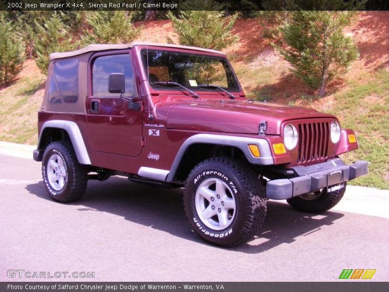 Sienna Red Pearl / Camel Beige 2002 Jeep Wrangler X 4x4