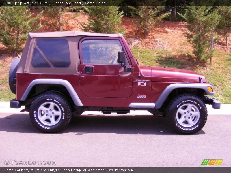 Sienna Red Pearl / Camel Beige 2002 Jeep Wrangler X 4x4