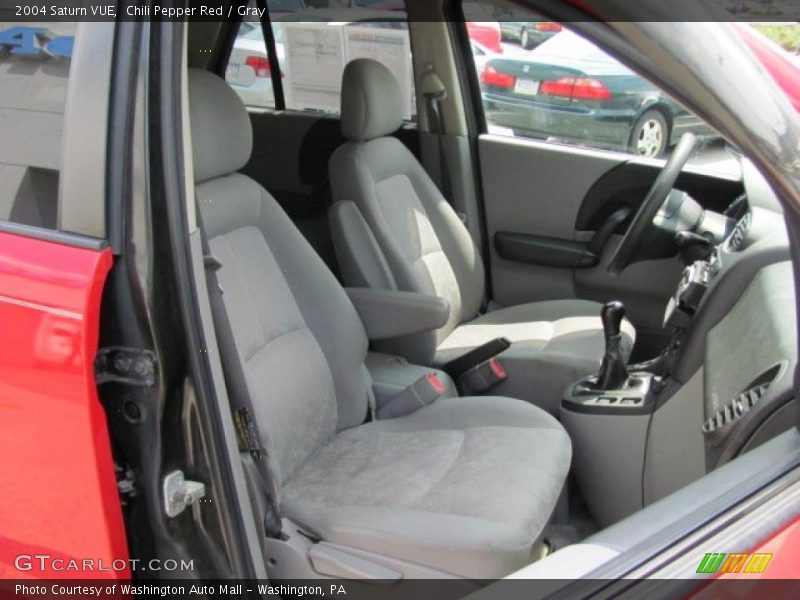 Chili Pepper Red / Gray 2004 Saturn VUE