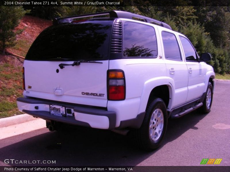 Summit White / Gray/Dark Charcoal 2004 Chevrolet Tahoe Z71 4x4
