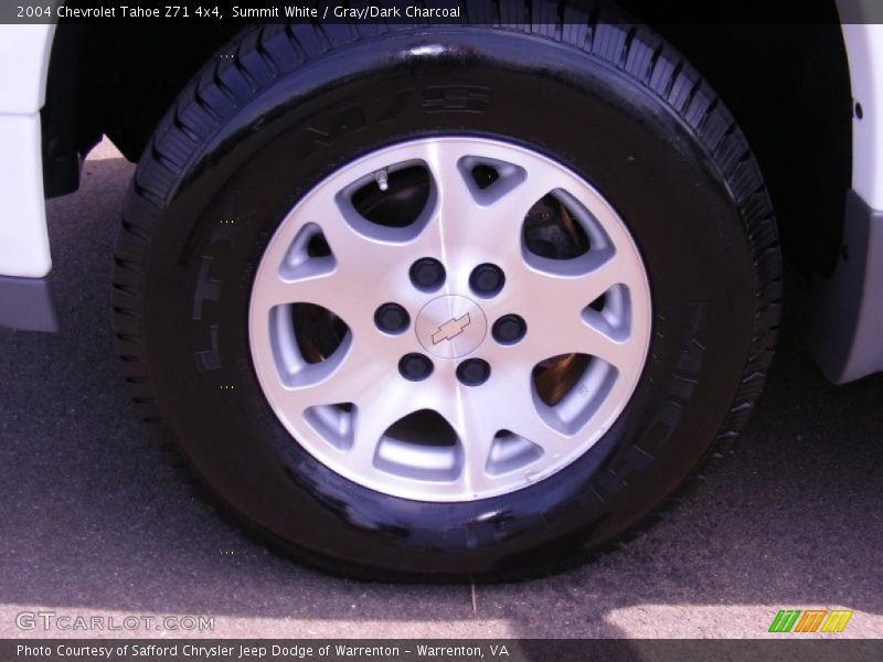 Summit White / Gray/Dark Charcoal 2004 Chevrolet Tahoe Z71 4x4