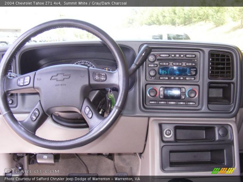 Summit White / Gray/Dark Charcoal 2004 Chevrolet Tahoe Z71 4x4