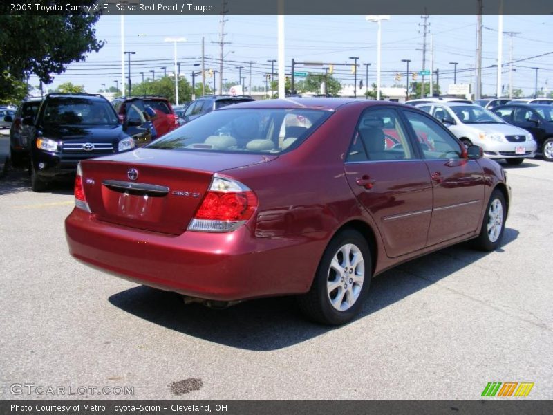 Salsa Red Pearl / Taupe 2005 Toyota Camry XLE