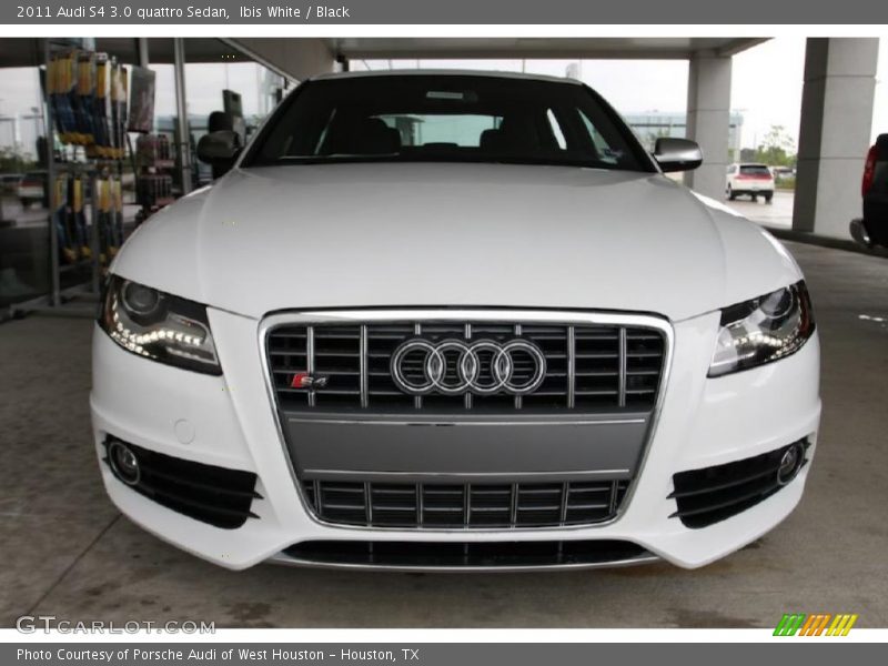 Ibis White / Black 2011 Audi S4 3.0 quattro Sedan
