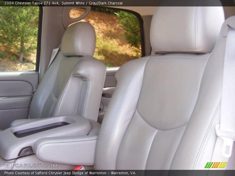 Summit White / Gray/Dark Charcoal 2004 Chevrolet Tahoe Z71 4x4