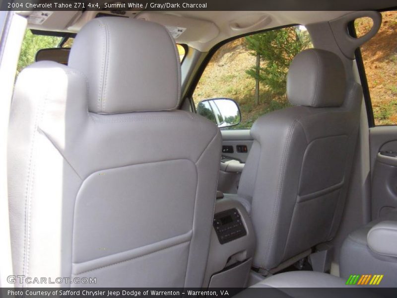 Summit White / Gray/Dark Charcoal 2004 Chevrolet Tahoe Z71 4x4