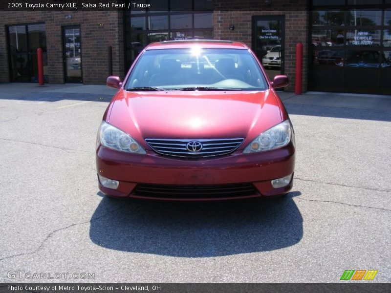 Salsa Red Pearl / Taupe 2005 Toyota Camry XLE