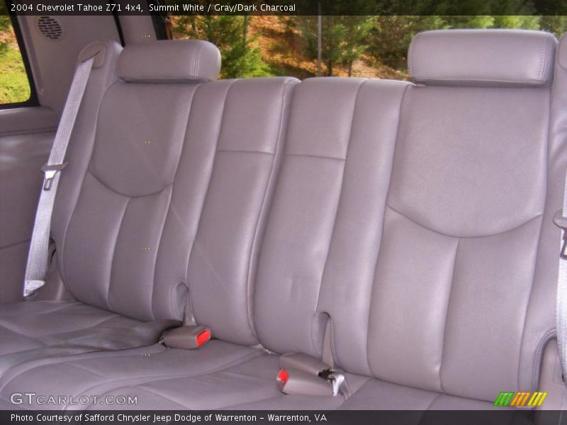 Summit White / Gray/Dark Charcoal 2004 Chevrolet Tahoe Z71 4x4