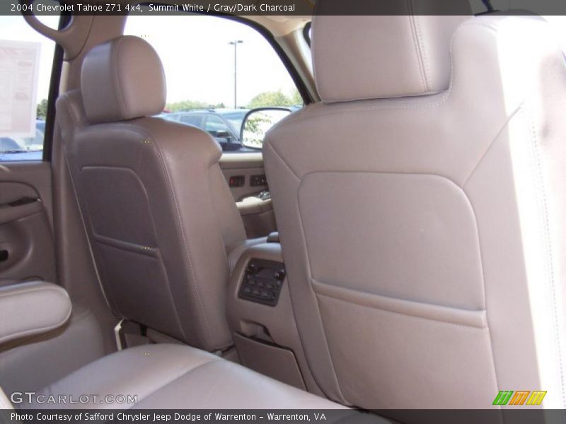 Summit White / Gray/Dark Charcoal 2004 Chevrolet Tahoe Z71 4x4