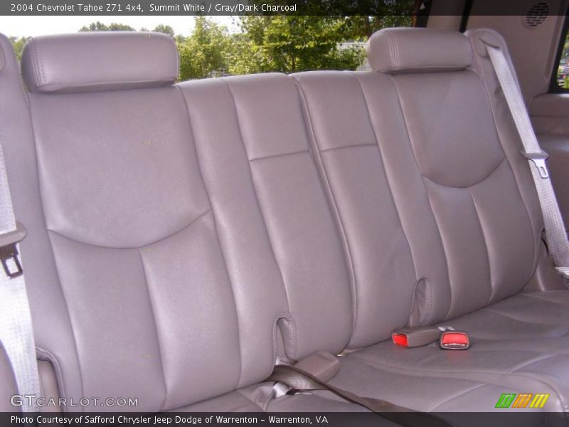 Summit White / Gray/Dark Charcoal 2004 Chevrolet Tahoe Z71 4x4