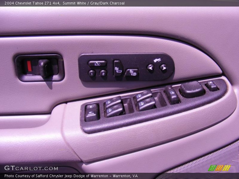 Summit White / Gray/Dark Charcoal 2004 Chevrolet Tahoe Z71 4x4