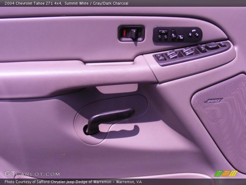 Summit White / Gray/Dark Charcoal 2004 Chevrolet Tahoe Z71 4x4
