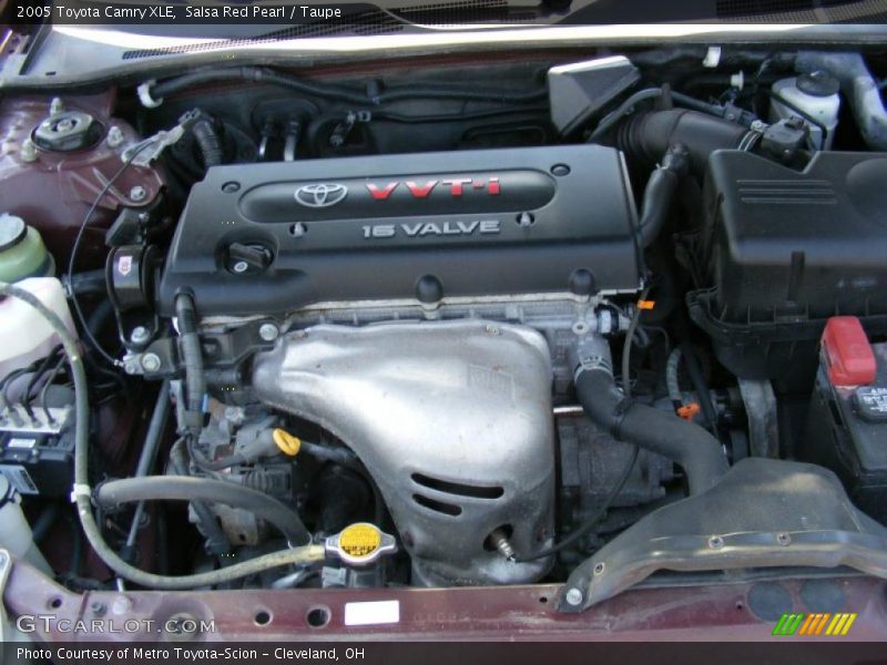 Salsa Red Pearl / Taupe 2005 Toyota Camry XLE