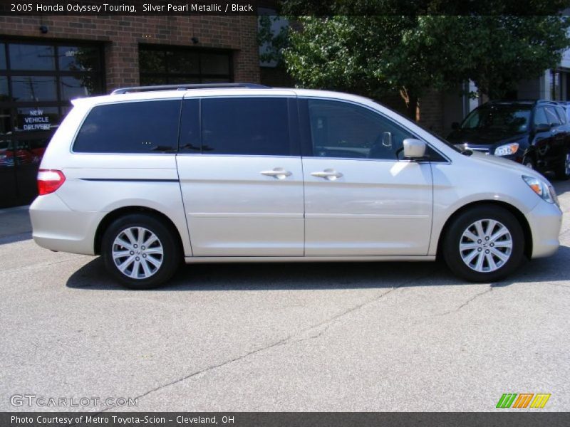 Silver Pearl Metallic / Black 2005 Honda Odyssey Touring