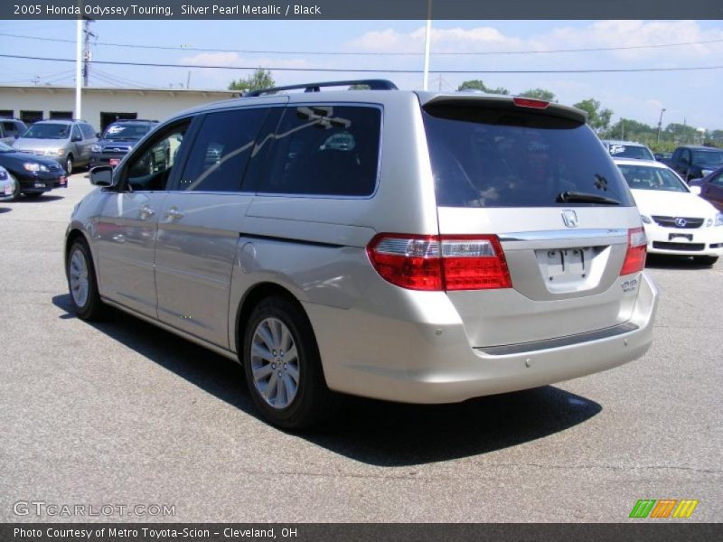 Silver Pearl Metallic / Black 2005 Honda Odyssey Touring