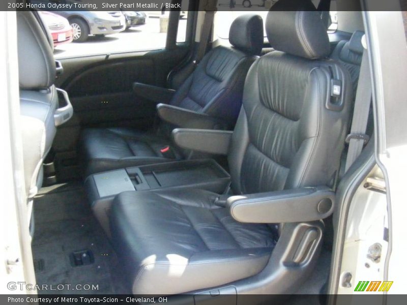 Silver Pearl Metallic / Black 2005 Honda Odyssey Touring