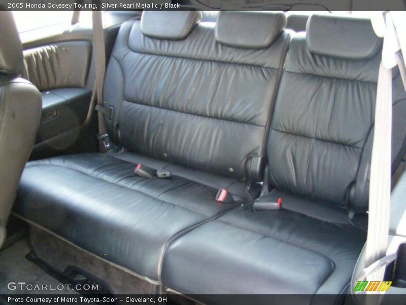 Silver Pearl Metallic / Black 2005 Honda Odyssey Touring