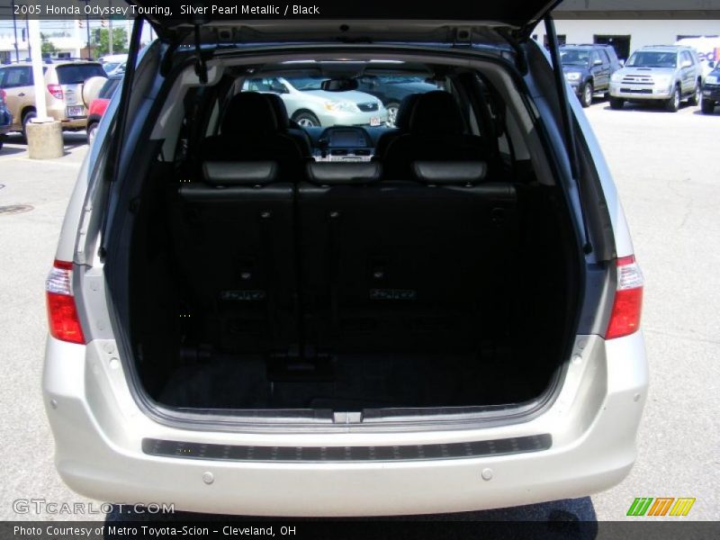 Silver Pearl Metallic / Black 2005 Honda Odyssey Touring