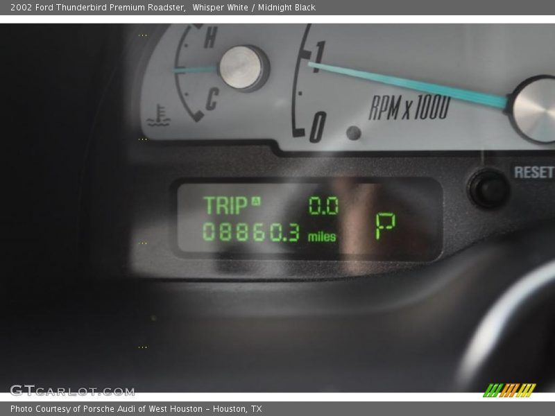 Whisper White / Midnight Black 2002 Ford Thunderbird Premium Roadster