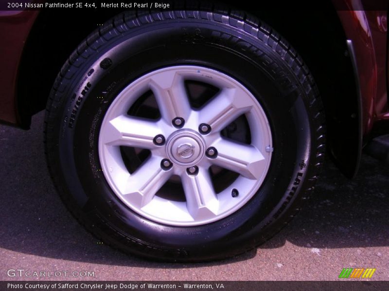 Merlot Red Pearl / Beige 2004 Nissan Pathfinder SE 4x4