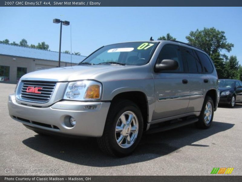 Silver Mist Metallic / Ebony 2007 GMC Envoy SLT 4x4