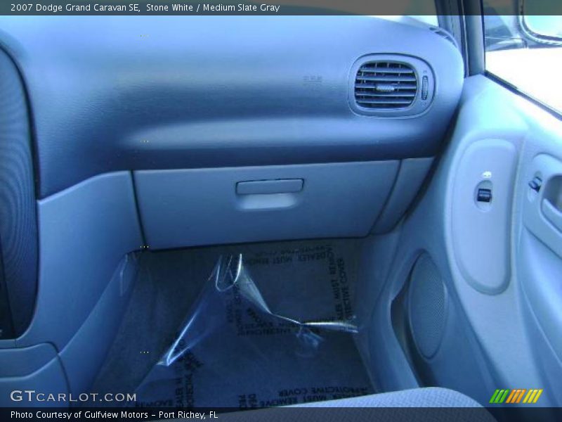 Stone White / Medium Slate Gray 2007 Dodge Grand Caravan SE