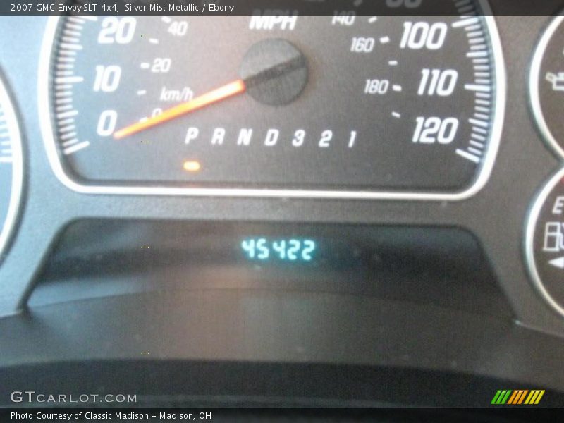 Silver Mist Metallic / Ebony 2007 GMC Envoy SLT 4x4
