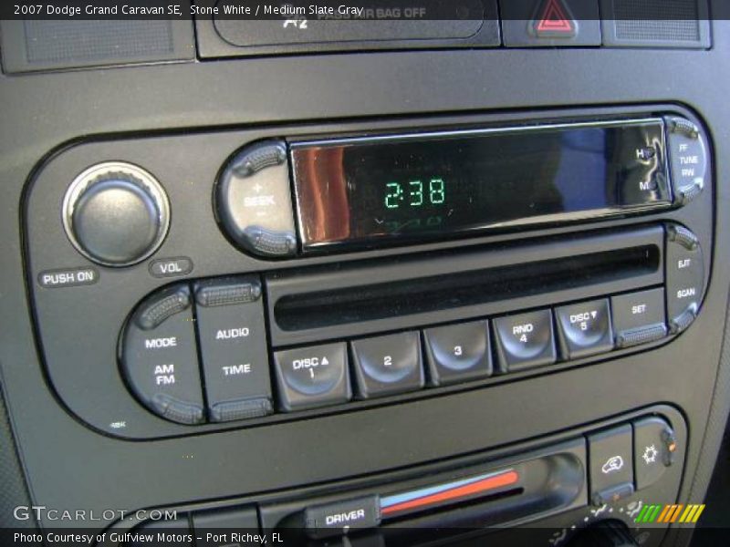 Stone White / Medium Slate Gray 2007 Dodge Grand Caravan SE