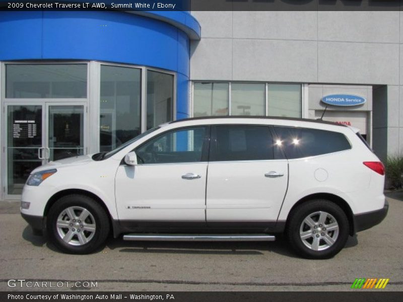 Summit White / Ebony 2009 Chevrolet Traverse LT AWD