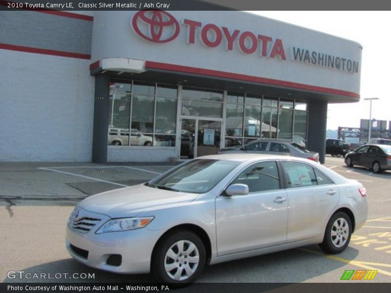 Classic Silver Metallic / Ash Gray 2010 Toyota Camry LE