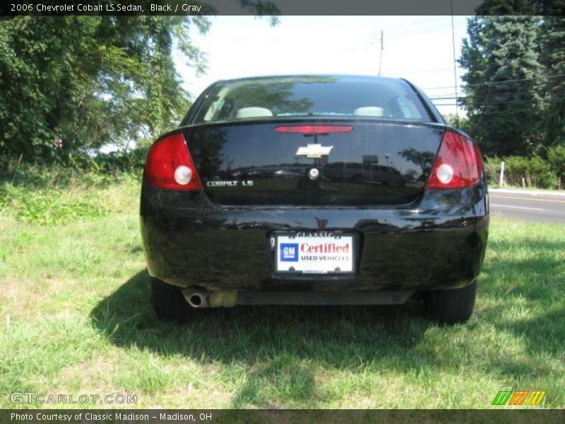 Black / Gray 2006 Chevrolet Cobalt LS Sedan