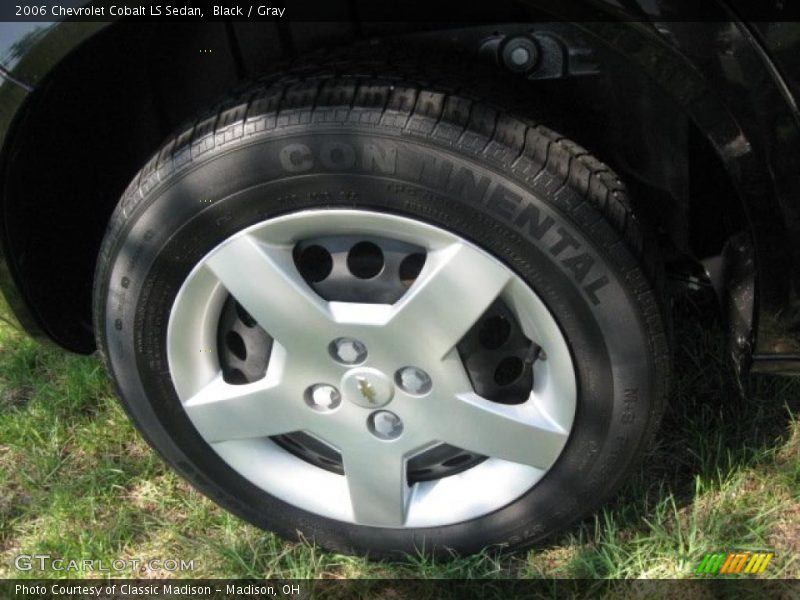 Black / Gray 2006 Chevrolet Cobalt LS Sedan