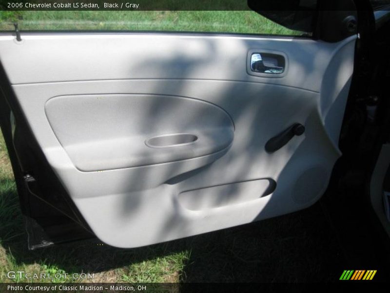 Black / Gray 2006 Chevrolet Cobalt LS Sedan