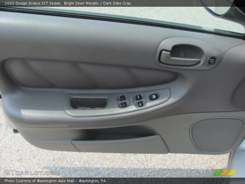 Bright Silver Metallic / Dark Slate Gray 2003 Dodge Stratus SXT Sedan