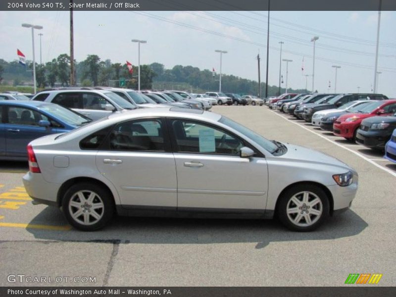 Silver Metallic / Off Black 2004 Volvo S40 T5
