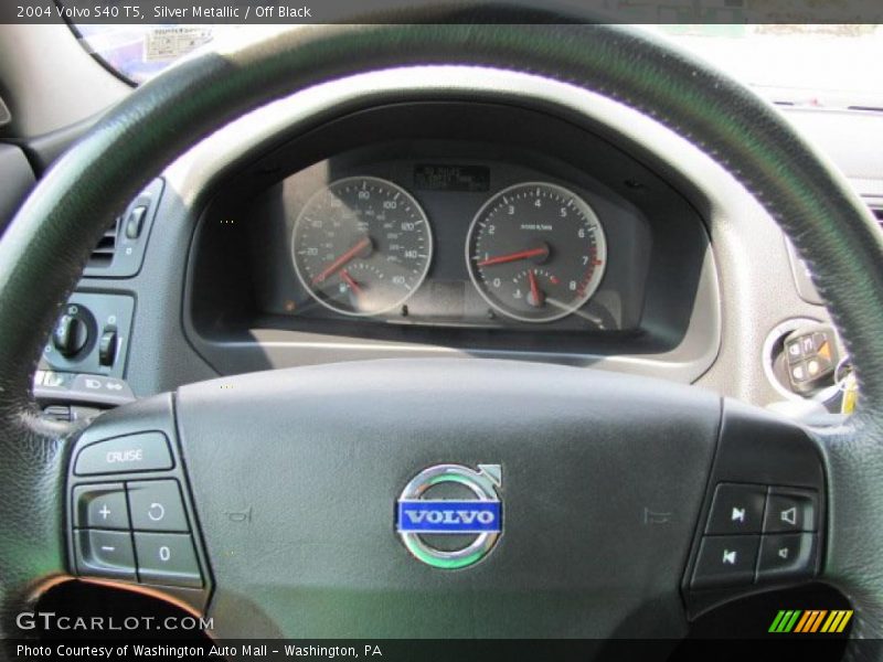 Silver Metallic / Off Black 2004 Volvo S40 T5