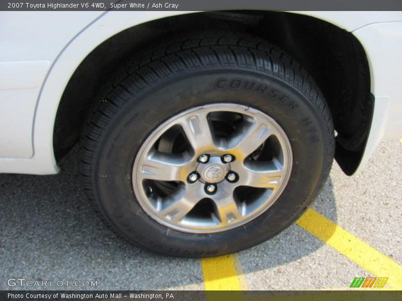 Super White / Ash Gray 2007 Toyota Highlander V6 4WD