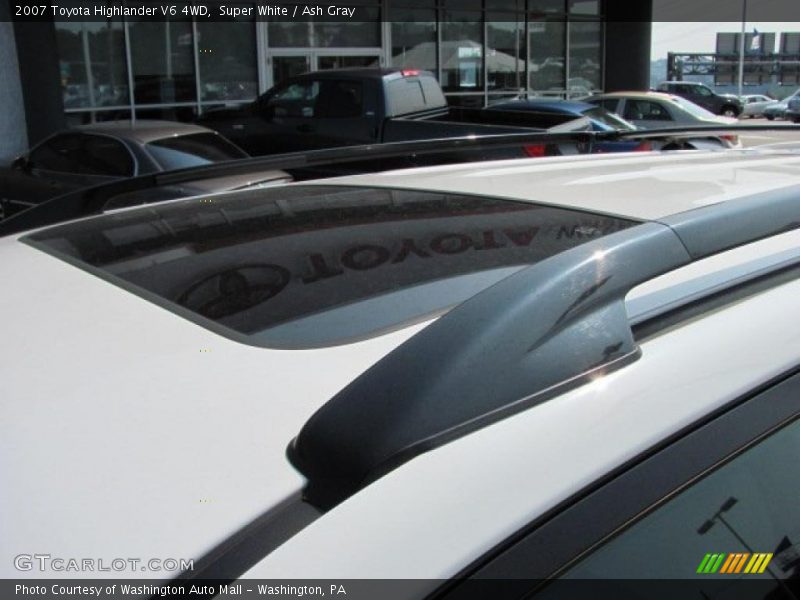 Super White / Ash Gray 2007 Toyota Highlander V6 4WD