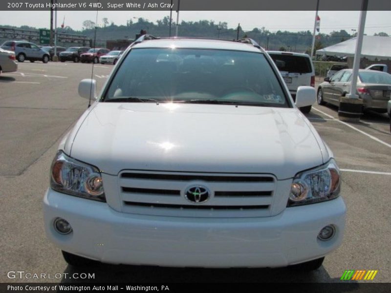 Super White / Ash Gray 2007 Toyota Highlander V6 4WD