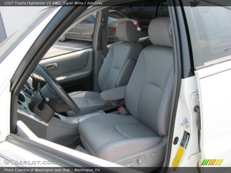 Super White / Ash Gray 2007 Toyota Highlander V6 4WD