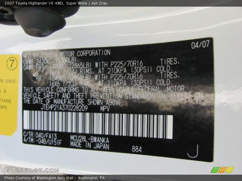 Super White / Ash Gray 2007 Toyota Highlander V6 4WD