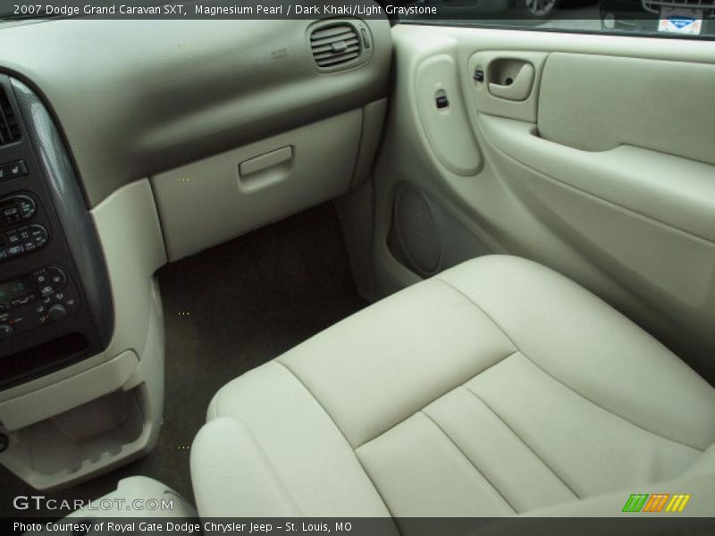 Magnesium Pearl / Dark Khaki/Light Graystone 2007 Dodge Grand Caravan SXT