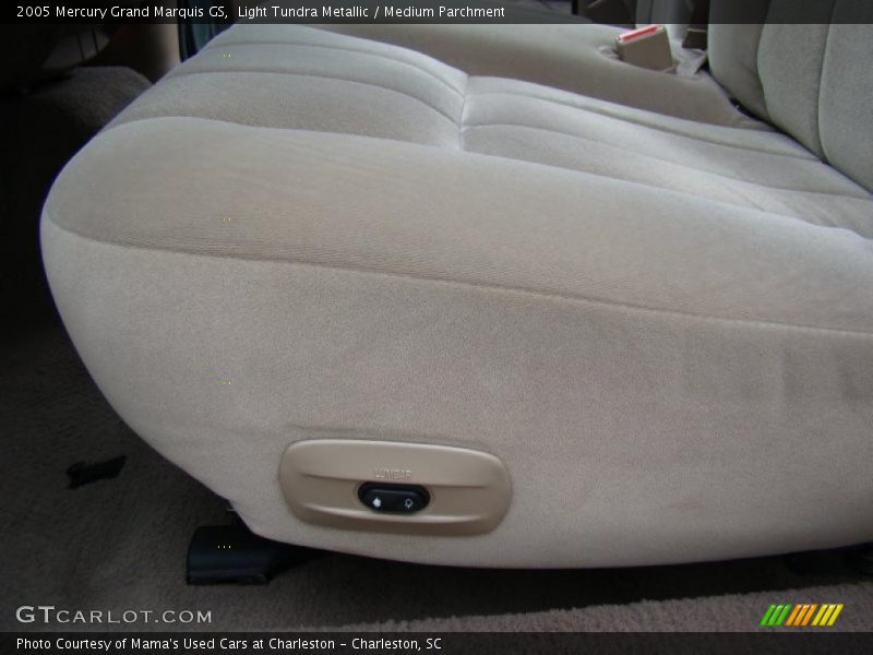Light Tundra Metallic / Medium Parchment 2005 Mercury Grand Marquis GS