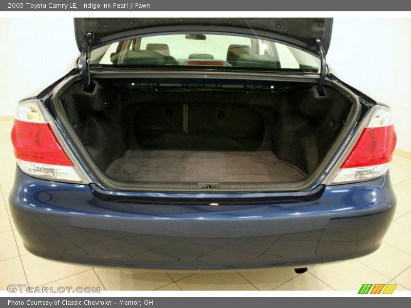 Indigo Ink Pearl / Fawn 2005 Toyota Camry LE