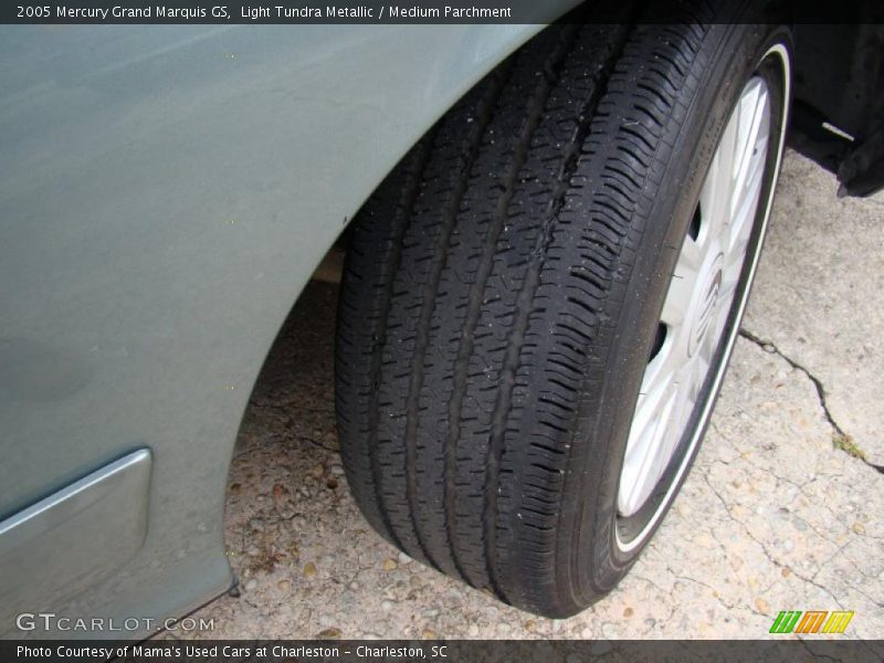 Light Tundra Metallic / Medium Parchment 2005 Mercury Grand Marquis GS