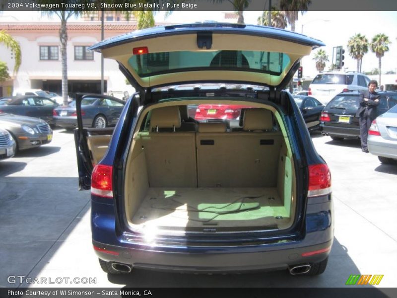 Shadow Blue Metallic / Pure Beige 2004 Volkswagen Touareg V8